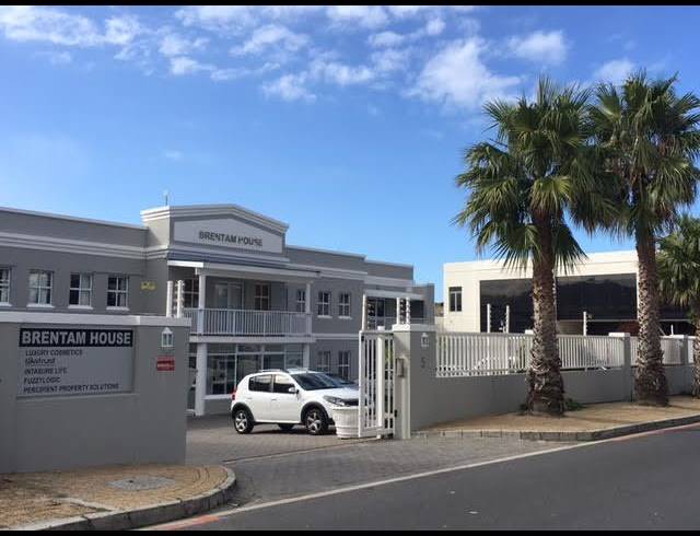435M² WAREHOUSE RENTED IN WESTLAKE